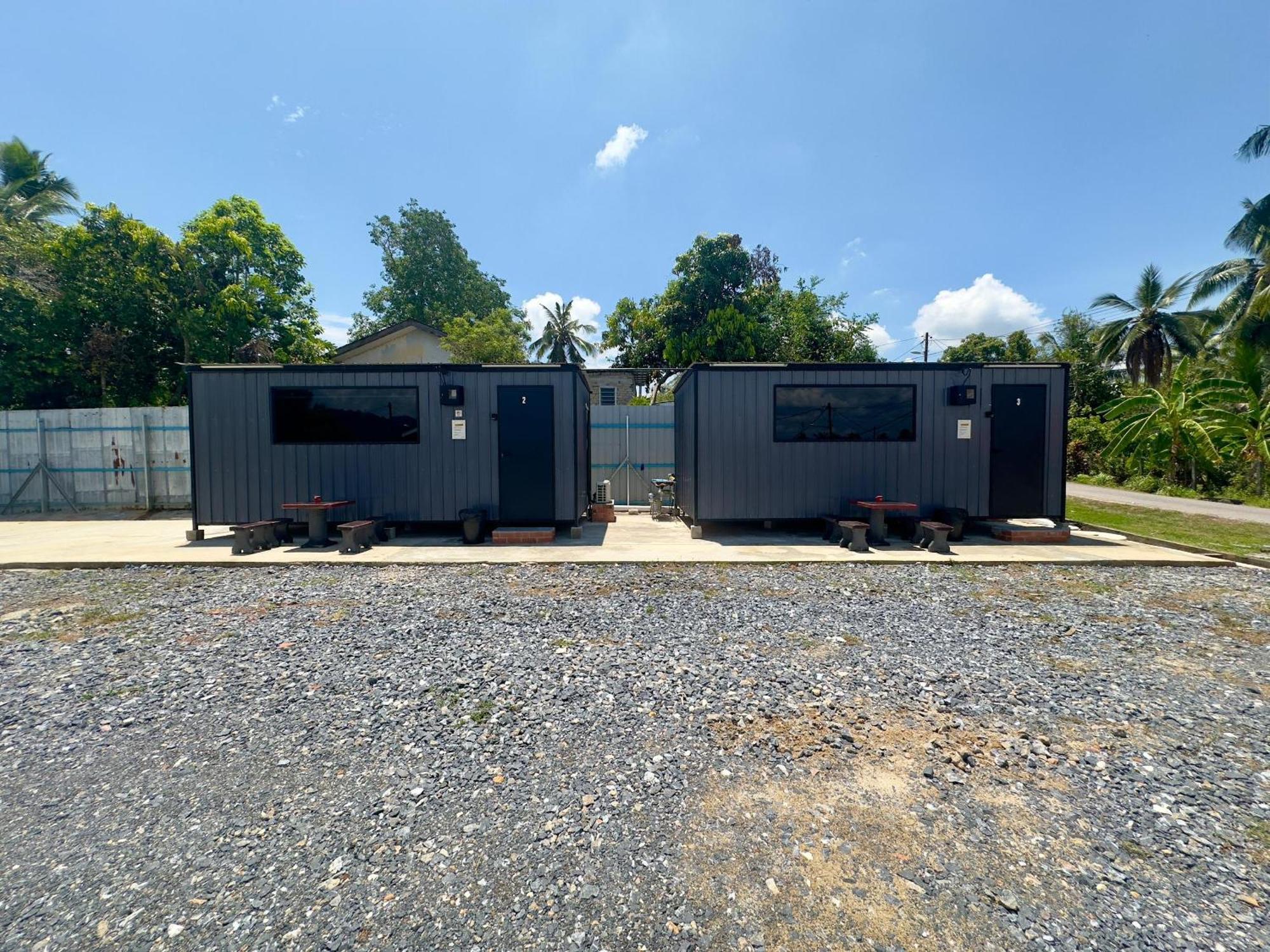 Padang Besar Gray Cabin Esterno foto